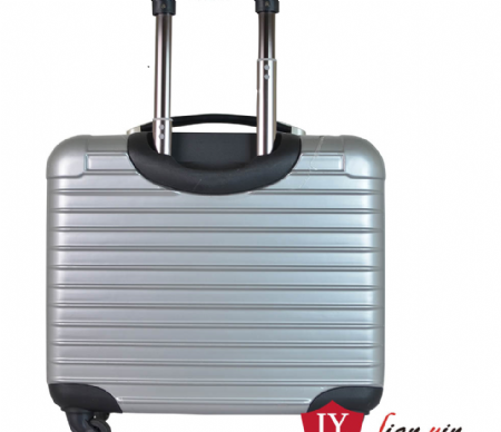 New Balance電腦拉桿箱 