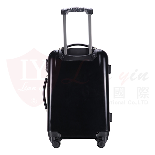 Camper 印花行李箱 